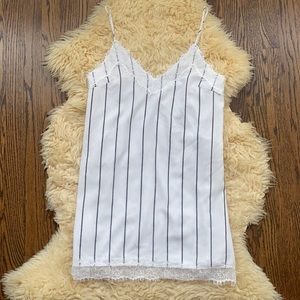 HONEY PUNCH Pinstripe Lace Dress in Size Small!